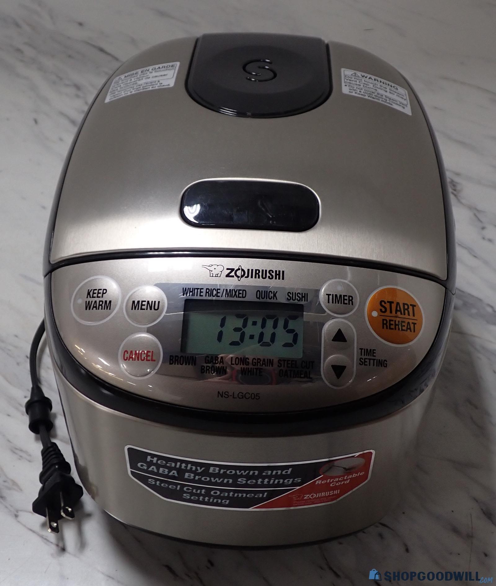 Working Zojirushi Model NS-LGC05 Rice Cooker & Warmer - Shopgoodwill.com