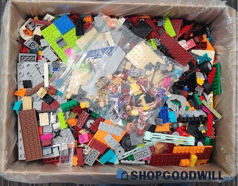 Grab Bag Legos And Mini Figures 19.38 Lbs | ShopGoodwill.com