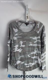 Lucky Brand Women's Light Gray/White Camo Patterned Long Sleeve Shirt - Sz M