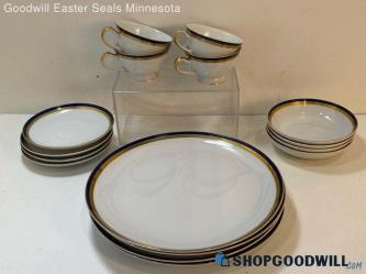 16pc Harmony House Fine China Dinnerware Set Navy & Gold W/ Plates, Bowls & Cups