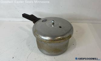 Vintage 50's Presto Cook Master 4qt Pressure Cooker