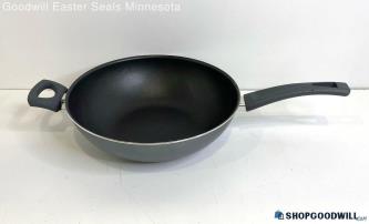 Appears To Be Aluminum Wok Pan Cookware