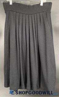 Jaclyn Smith women's Black pleated front skirt - Sz S