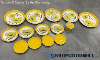 Mika's Duplex Yellow Design Flowers 16 Pc Set