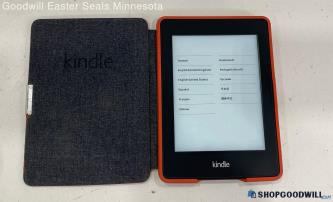 Amazon kindle paperwhite 7th gen ebook reader w/case dp755di -Powers on