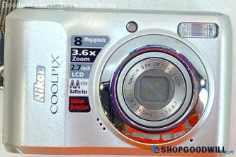 Nikon Coolpix L19 Digital Camera Compact With 8 GB Memory Card