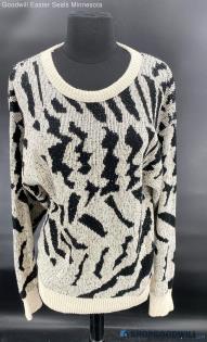 LeTigre Women's Black & Ivory Pattern LS sweater - Sz M