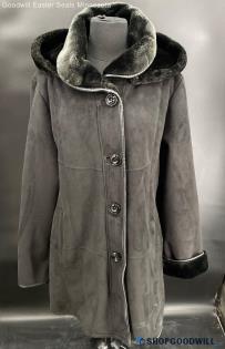 Gallery Women's Black winter coat w/Hood - No Size