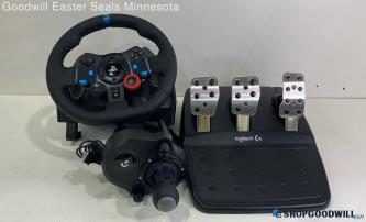 Logitech G29 Driving Force + Wheel and Pedals UNTESTED