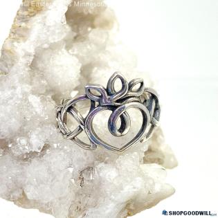 .925 Heart Celtic Knot Ring Size 6, 2.49g