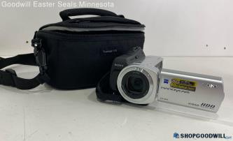 Sony Handycam Digital Camcorder HDD DCR-SR45 W/Battery and Bag -Powers ON