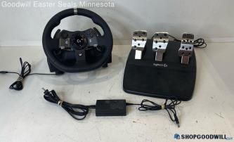 Logitech G920 Driving Force Racing Wheel W/ Pedals For Xbox