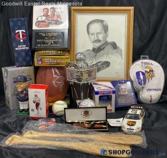 Baseball/Football/Golf/NASCAR Sports Mixed Bulk Collection Lot