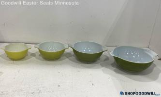 Lot Of 4 Pyrex Green & Yellow Cinderella Mixing Bowls