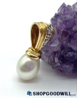 14K Yellow Gold Cultured Pearl and Diamond Accent Pendant 2.04 grams