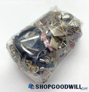 .925 Wearable Jewelry Grab Bag 219.23 grams