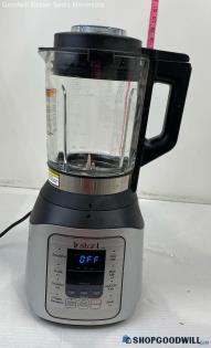 Instant Pot Ace Cooking Blender Powered on