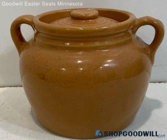 Stoneware Bean Pot With Top