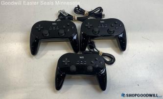 3 Nintendo Wii RVL-005 Black Wired Classic Pro Controller