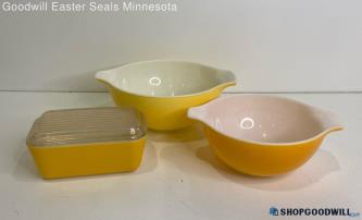 Vintage Pyrex 4pc Yellow Cinderella Mixing Bowls & Refrigerator Dish