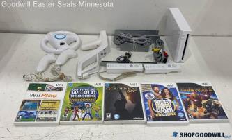 Nintendo Wii RVL-001 Console w/Games, Cords & Controllers-Tested