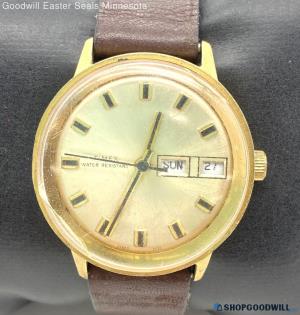 Men's Vintage TIMEX Wind-up Water & Dust Resistant Watch for Parts or Repair