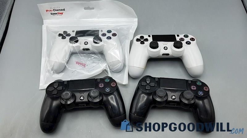 BB) Sony Playstation 4 DualShock Controllers Lot of 4 (Black/White)
