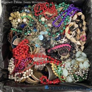 Broken Costume Jewelry & What Nots 28.2lbs