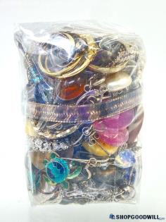 .925 Wearable Jewelry Grab Bag 223.18g