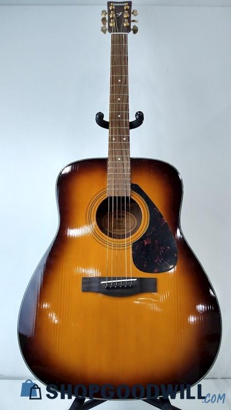 Yamaha F335 Acoustic Guitar w/ Black Case