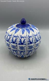 VTG Unbranded Blue & White Chinoiserie Floral Lrg Pumpkin Shaped Lidded Vase 10"