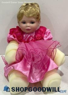 Marie Osmond Doll 2006 Friendship Coming Up Roses Toddler 15" Sitting