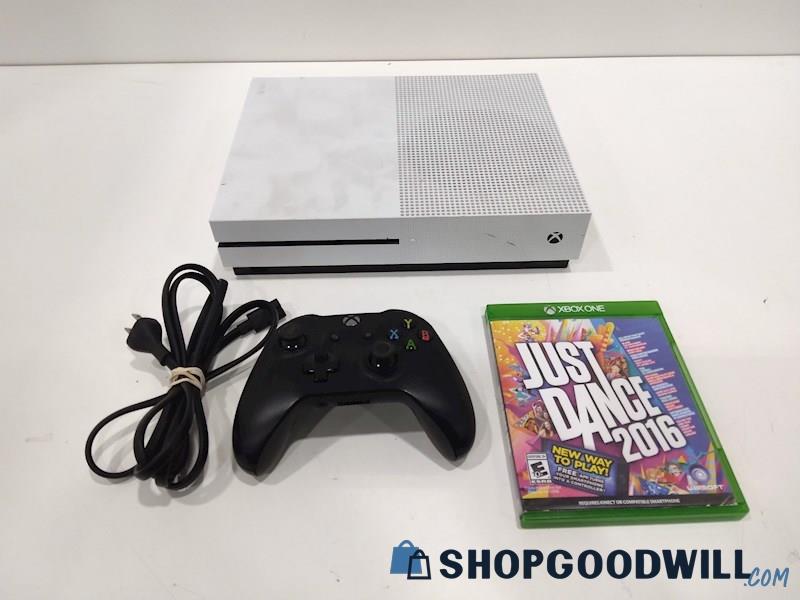 XBOX One Console W/Game, Cords and Controllers-Powers on