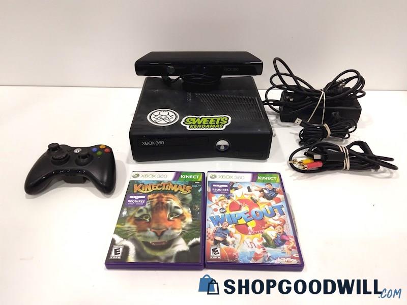 XBOX 360 Console W/Game, Cords and Controllers-Powers on