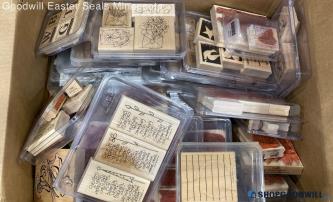 Stamps Mixed Design & Size Lot