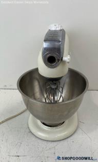 Kitchenaid 4c 10 Speed Stand Mixer W/ Bowl & Attachment Piece Powered on