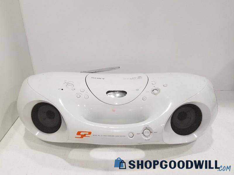Sony ZS-XN30 S2 Sports CD/Tuner Radio Boombox - TESTED