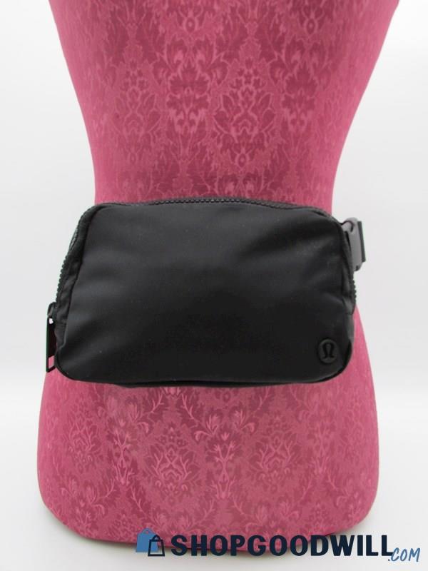Lululemon Everywhere 1L Black Nylon Belt Bag Handbag Purse