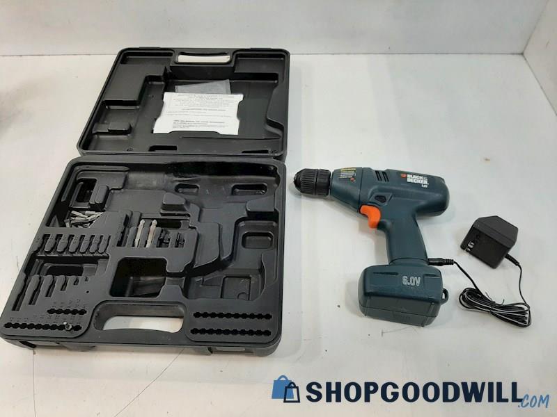 Black & Decker Rechargeable 6 V Cordless Drill Battery is Internal 