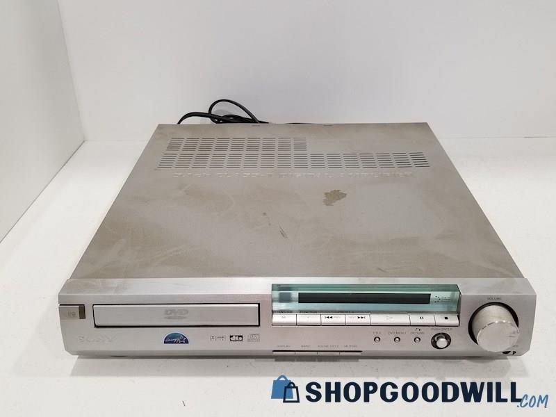 Sony CD/DVD Receiver Model HCD-S300 - POWERS ON