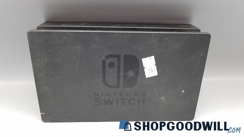  Q) Nintendo Switch Dock (Black) Model HAC-007