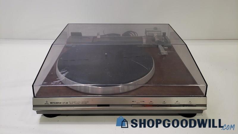 Mitsubishi LT-20 Linear Tracking Stereo Turntable - Powers On - See Desc