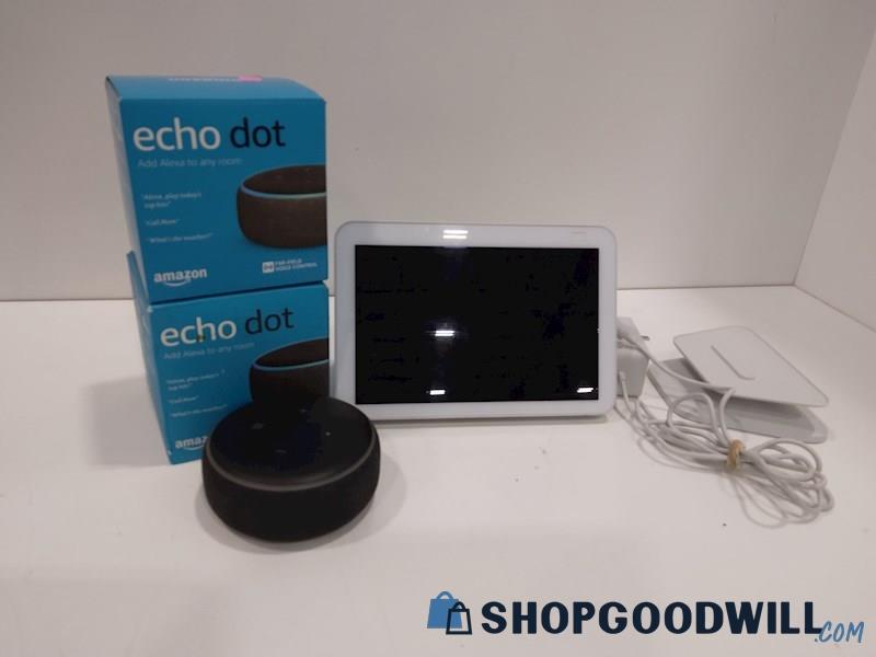 Amazon Echo Show 8 2nd Gen W/Echo Dots 3rd Gen