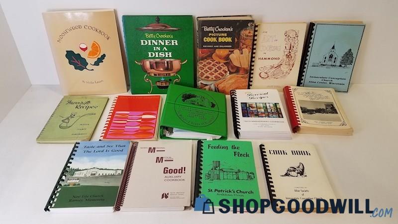 Vtg 1956-2020 Cookbooks HC/SC Betty Crocker Moosewood Church Company Fundraisers