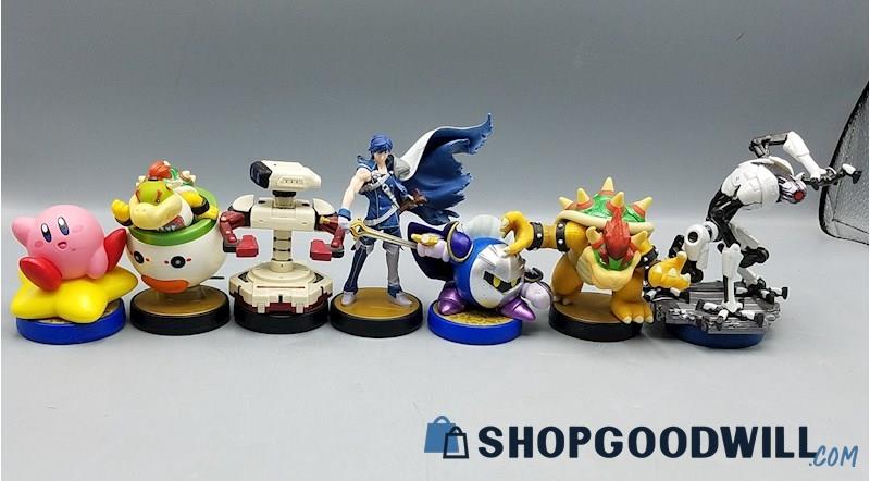 D)  Nintendo Amiibo Figures Lot - Kirby Bowser +