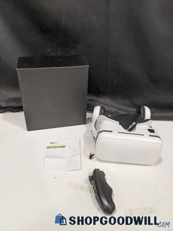 Hamilton BuhI Virtual Reality Glasses and Remote Control 