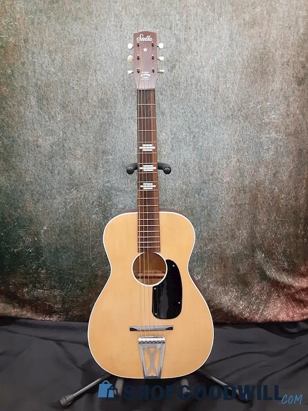 Stella 6 String Acoustic Guitar w/Case Natural Matte SN#4255H927