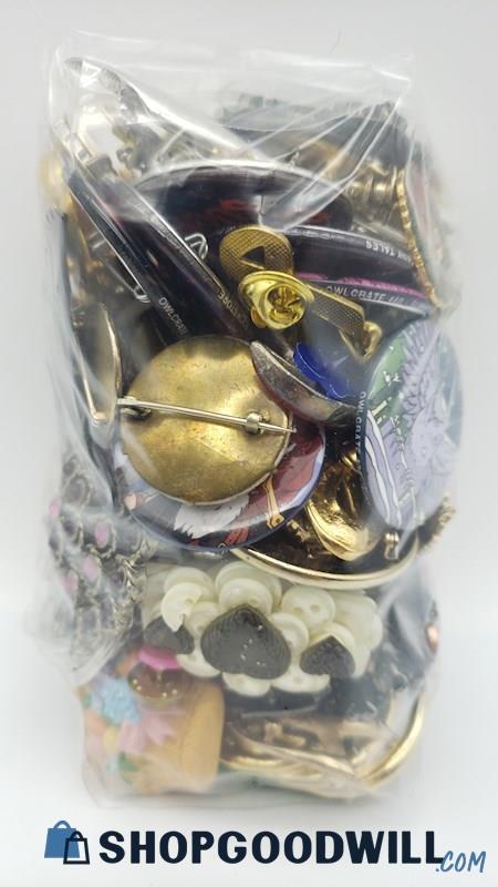 Costume Brooches/Pins Jewelry Grab Bag 1.6lbs