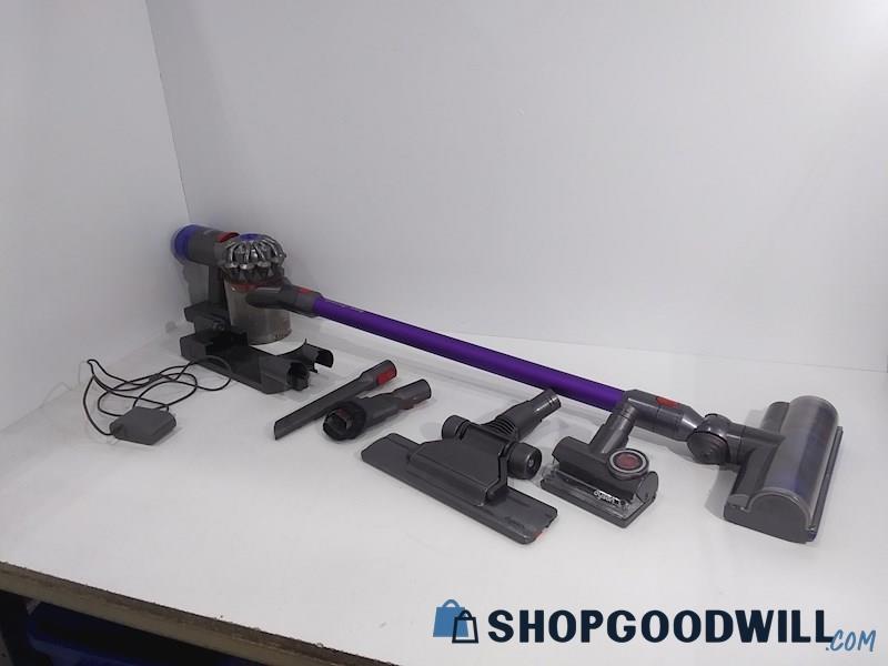 Dyson V8 Animal+ A1y-us-nha6092a Vacuum - Tested Powers On Pick Up Only ...