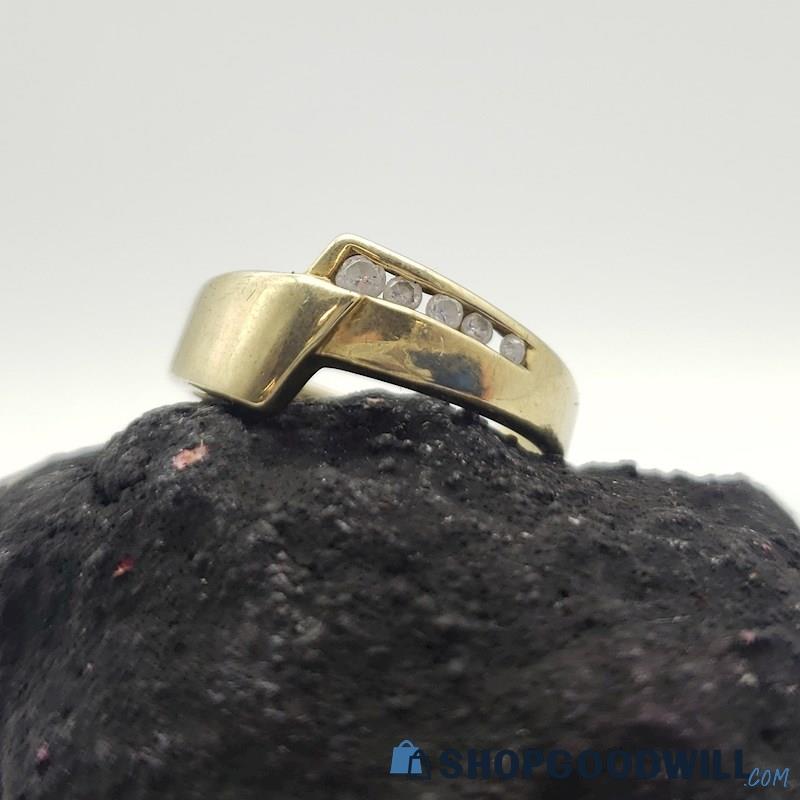 8K Yellow Gold CZ Ring (size 6 1/4) 1.83grams